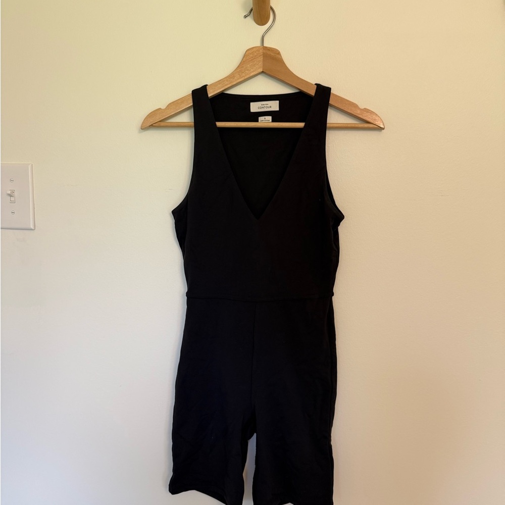 Babaton Contour V-neck Romper